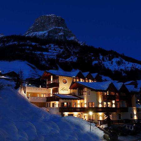 Alpin Apartments Colfosco Exteriör bild