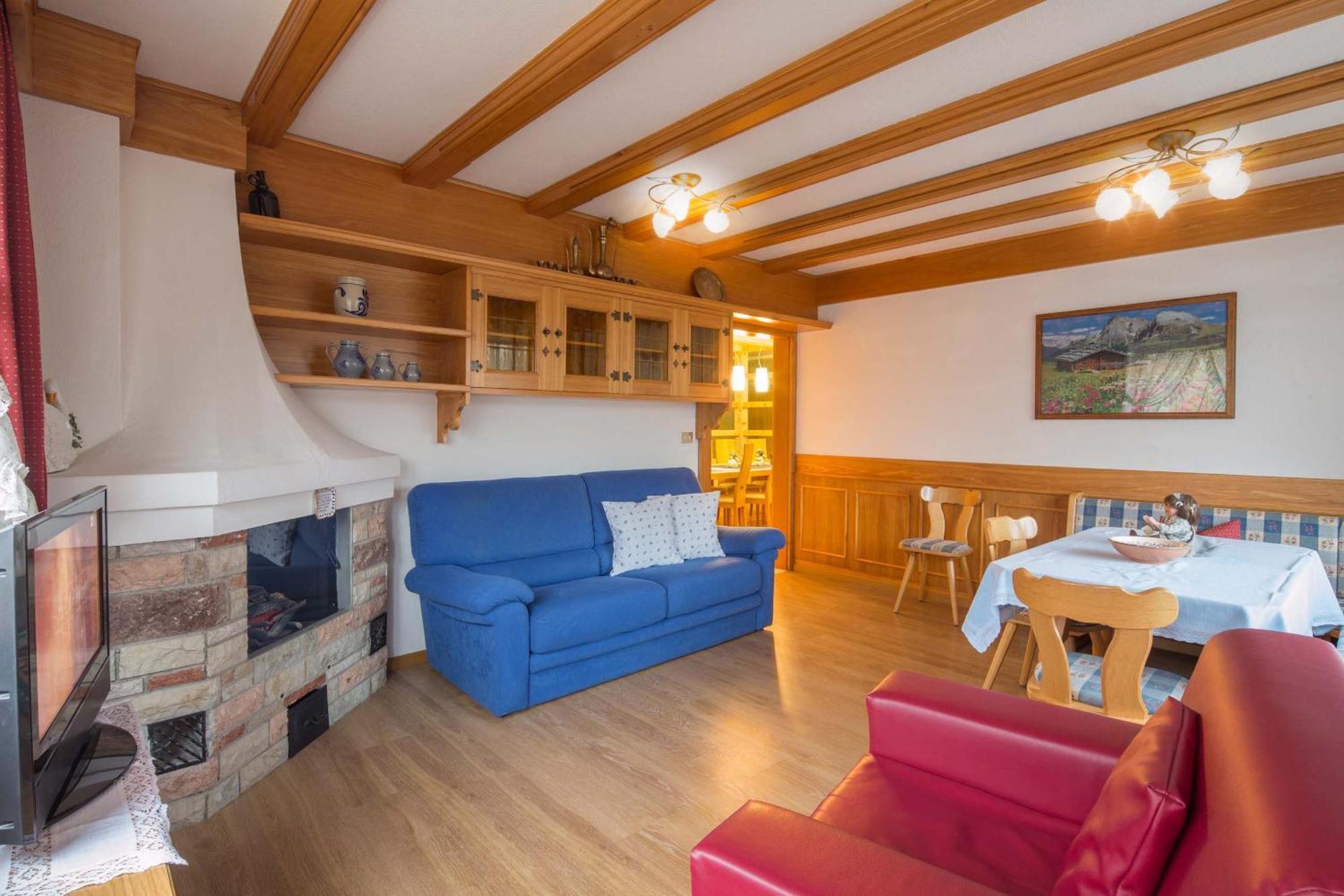 Alpin Apartments Colfosco Rum bild