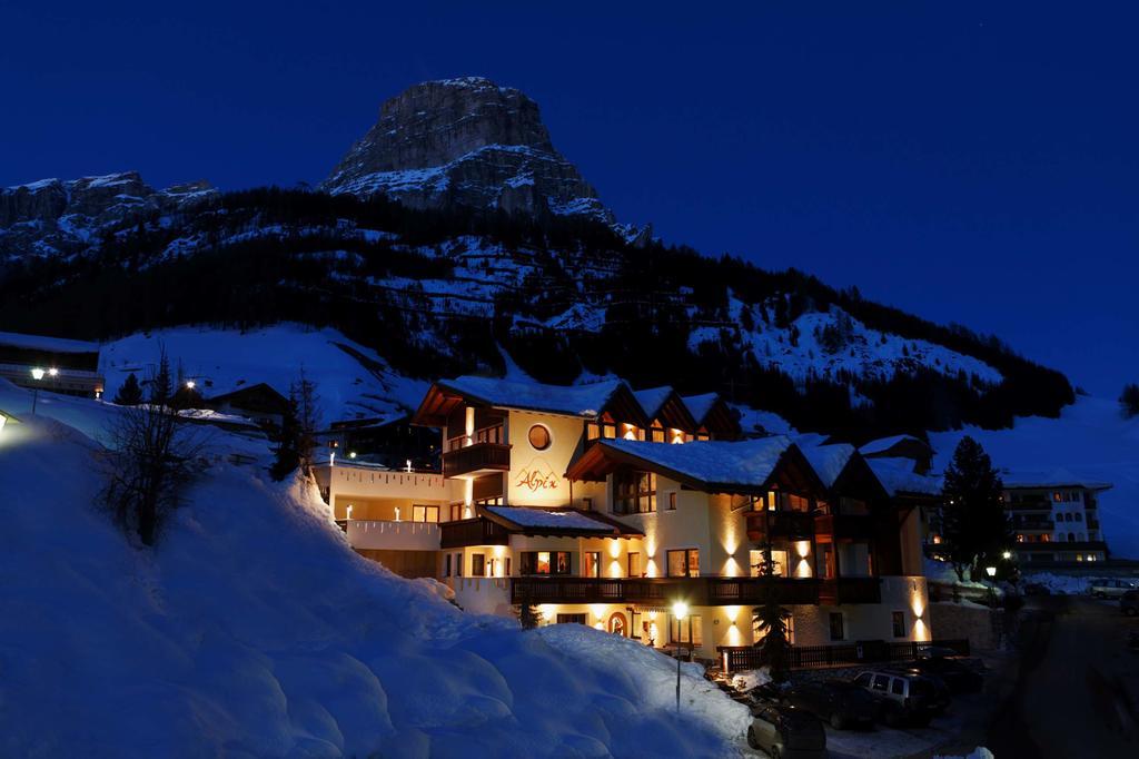 Alpin Apartments Colfosco Exteriör bild